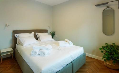Old City Apartment | alma