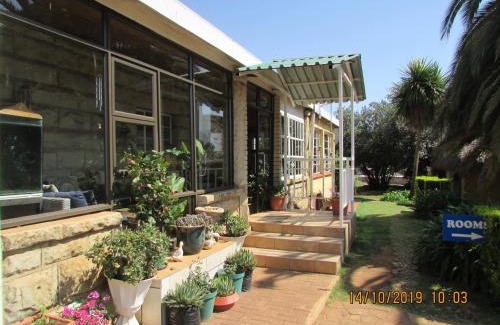 Hlotse House | Aloes Lodge