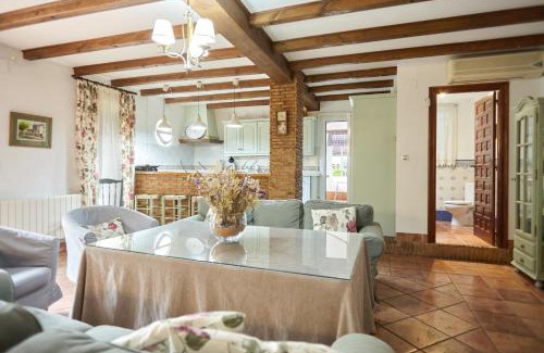 Alcaudete House | Alojamiento Rural Marien