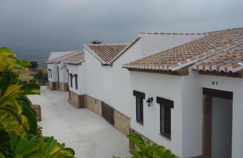 Vinuela House | Alojamientos Huetor