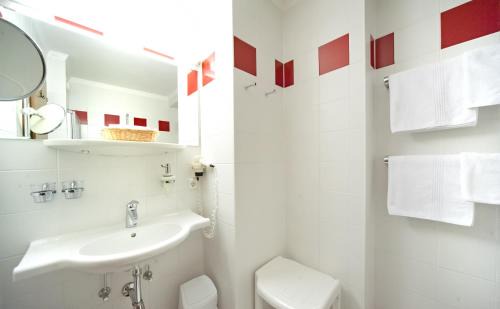 Hintertux Hotel | Alpenbad Hotel Hohenhaus