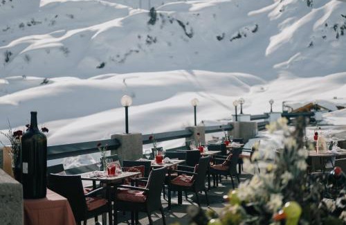 Sankt Christoph am Arlberg Hotel | Alpenhotel St.Christoph