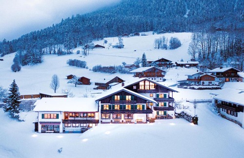 Oberau Hotel | Alpenhotel Denninglehen