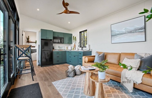 Brookville Cabin | Alpine Abode | Hot Tub, King Bed, Panoramic Views in PA Wilds