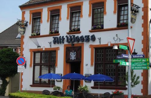 Weeze House | Alt Weeze