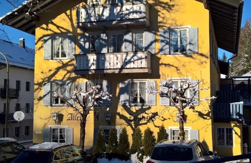Bad Toelz House | Altes Zollhaus