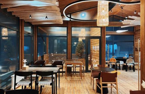 Chuy Province Hotel | ALTO Cabins