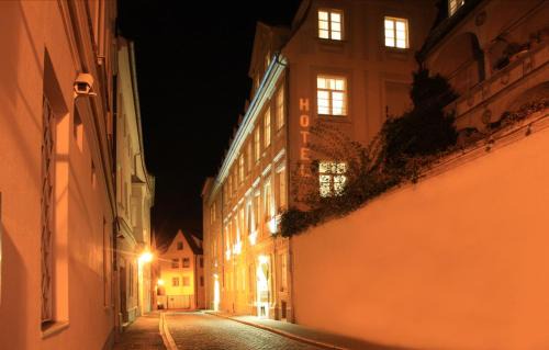 Innenstadt - Sankt Ulrich-Dom Hotel | Altstadthotel Augsburg