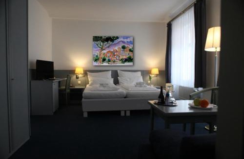 Innenstadt - Sankt Ulrich-Dom Hotel | Altstadthotel Augsburg