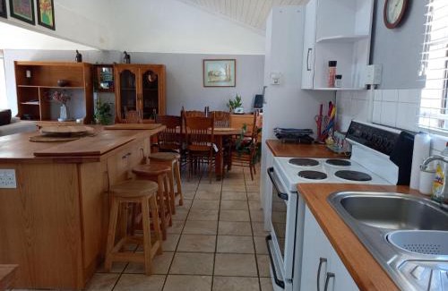 Lesotho House | Alwynskop Guest house