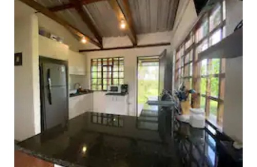 San Miguel de los Bancos Cottage | Amazing 2-bedroom cottage in Milpe cloud forest.