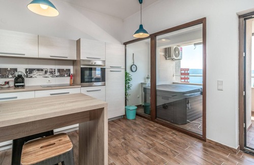 Dramalj Apartment | Amazing apartment in Dramalj with WiFi