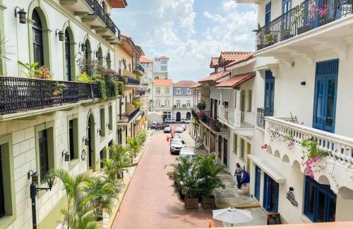 Casco Viejo Apartment | Amazing experience in Casco Viejo historical site1
