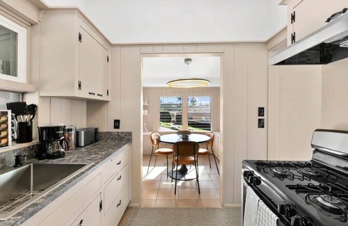 Bankers Hill House | Amazing Location - Views of Bay and Downtown