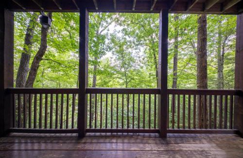 Pigeon Forge House | Amazing Mountain View Cabin! Hot Tub Pool Table