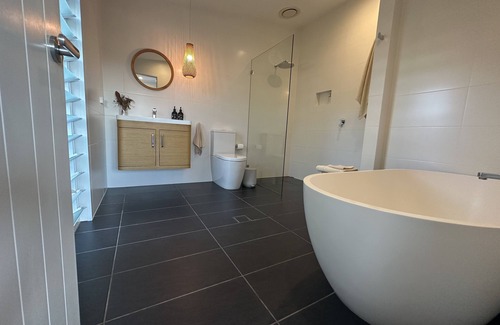 Sawtell Bed & Breakfast | Ambers Beach House Sawtell