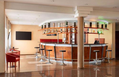 Ruesselsheim Hotel | Amedia Frankfurt Russelsheim Trademark Collection by Wyndham
