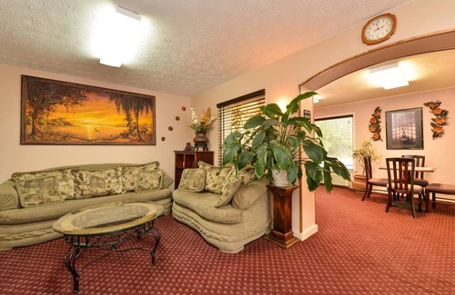 Heflin Hotel | Americas Best Value Inn Heflin