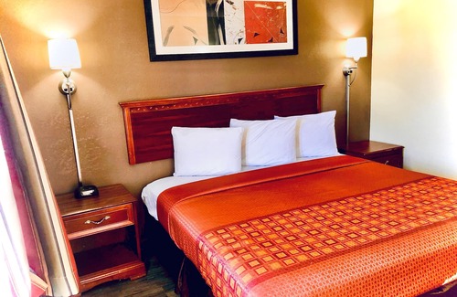 Tulsa Hotel | Americas Best Value Inn Tulsa at I-44