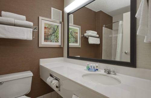 Minot Hotel | AmericInn by Wyndham Minot