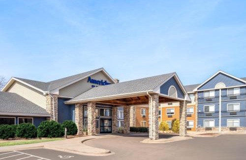Shakopee Hotel | AmericInn by Wyndham Shakopee Near Canterbury Park