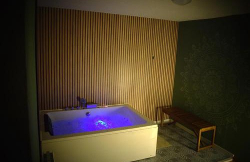 Arenas de San Pedro Apartment | Ananda Gredos Suite