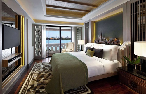 Samre Hotel | Anantara Riverside Bangkok Resort