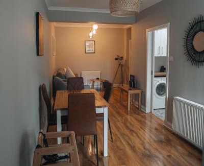 Ayr Apartment | Anchors Retreat