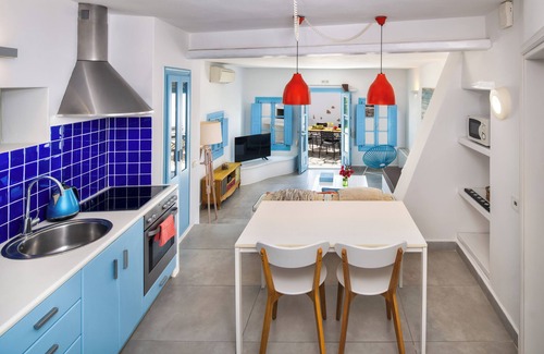 Kamari Hotel | Anema Boutique Hotel & Villas Santorini
