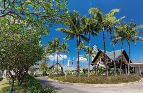Si Sunthon Hotel | Angsana Laguna Phuket