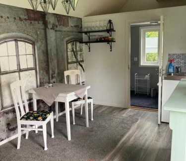 Farjestaden Bed & Breakfast | Ankiborg Bed and Breakfast