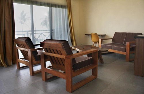 Taolagnaro Hotel | Ankoba Beach Hôtel