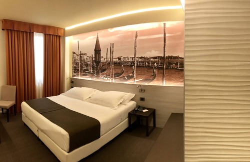 Campalto Hotel | Antony Hotel