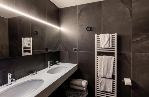 Castel San Pietro Terme Hotel | Anusca Palace Hotel