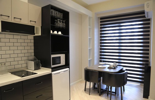 Dushanbe Apartment | APART-HOTEL Suzani (Deluxe Unit)