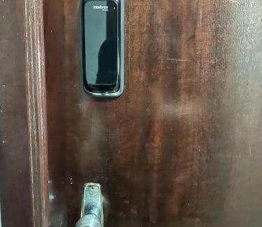 Patos de Minas Apartment | Apartamento 104 - Suíte econômica com ventilador
