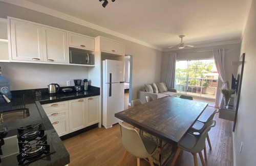 Zimbros Apartment | Apartamento de Alto Padrão Localizado na Praia de Zimbros, Residencial Belaju