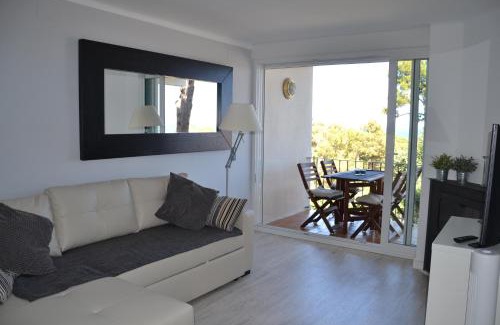 Calella de Palafrugell Apartment | Apartamento recien reformado a 300 metros del mar