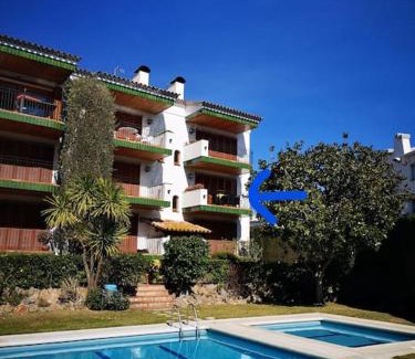 Calella de Palafrugell Apartment | Apartamento con piscina L' Áncora