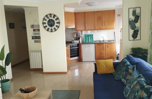 Sao Bernardino Apartment | Apartamento a 3 min da Praia em São Bernardino. Perto de Peniche