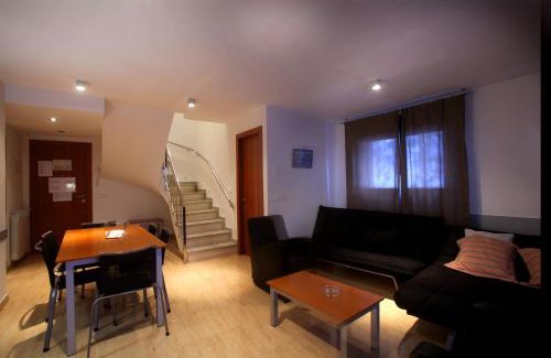 Llorts Apartment | Apartaments Turístics Prat de Les Mines