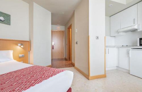 Leon Hotel | Aparthotel Exe Campus San Mamés