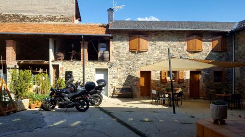 Llivia Apartment | Aparthotel les Corts