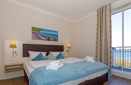 Boergerende-Rethwisch Apartment | Aparthotel Waterkant Suites, Suites 4-76 for up to 5 people.
