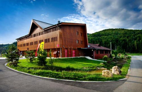 Valca Hotel | Apartmány Humno