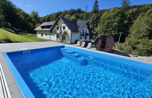 Lipova-Lazne House | Apartmány u Petra