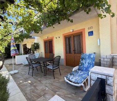 Barbat na Rabu Apartment | Apartmani Katarina