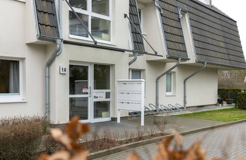 Scharbeutz Apartment | Apartment 4 with balcony in the Baltic Sea Lodge house in Scharbeutz