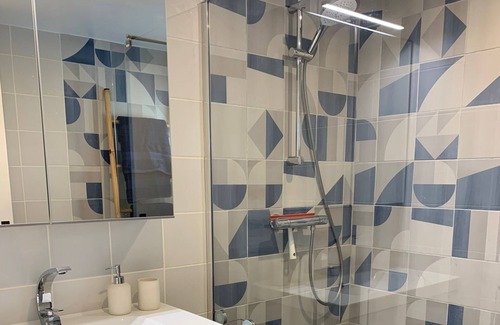 Marles-en-Brie Apartment | Apartment 50m2, 4 People, Near Disney Paris, ideal Parisian stay.