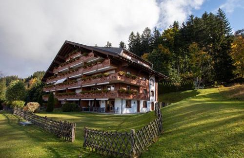 Villars-sur-Ollon Apartment | Apartment Ambre-6 by Interhome